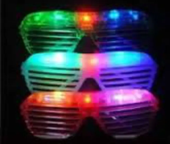 Cotillón Luminoso Flúo Pack 50 Personas 149 Artículos