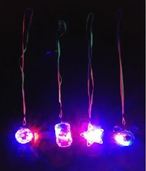 Pack Cotillón Flúo Luminoso 100 Personas Plus
